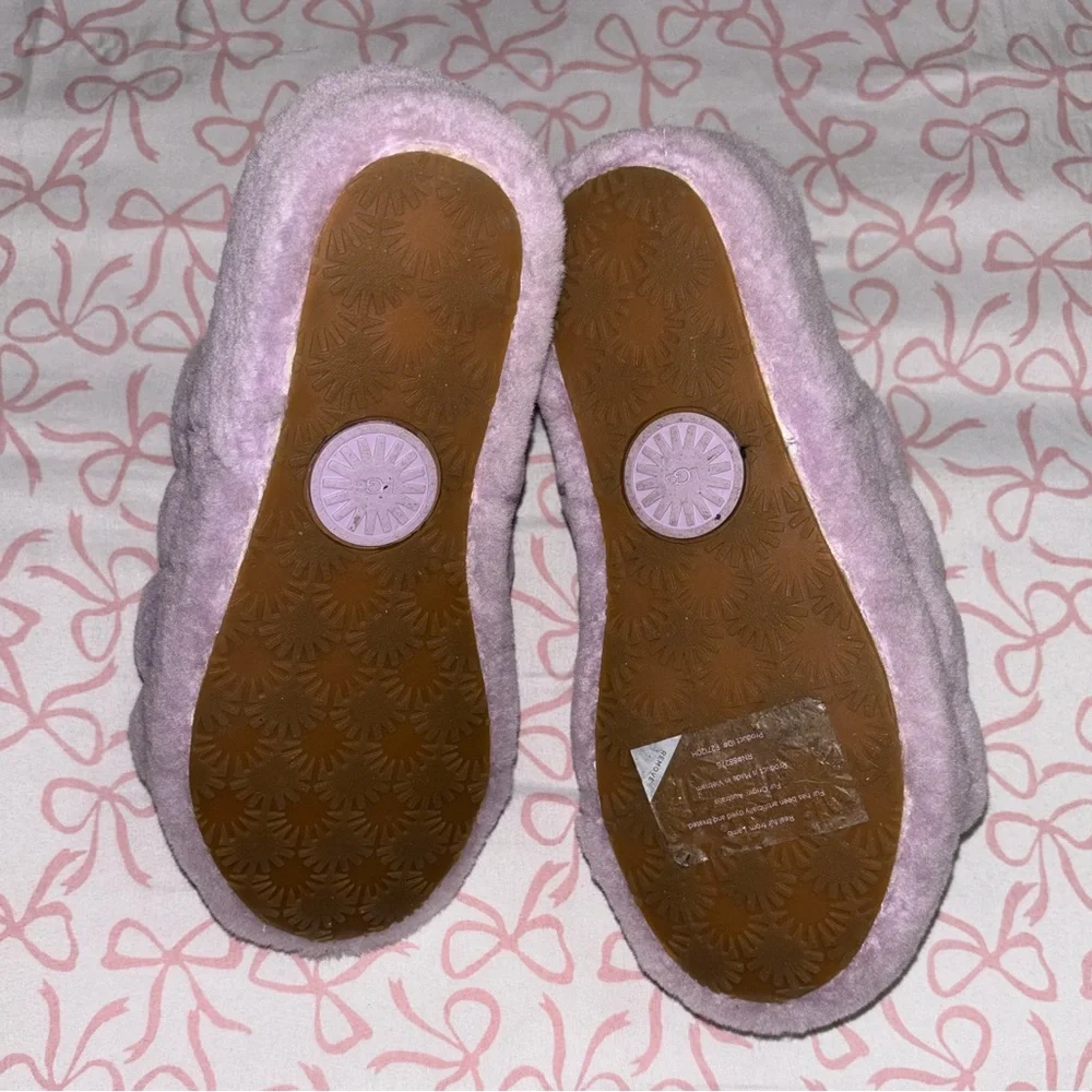 UGG Slippers Purple - Picture 8 of 11